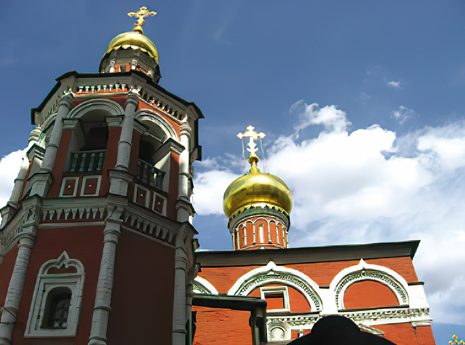 Впервые в Москве: Храм поднимается вверх