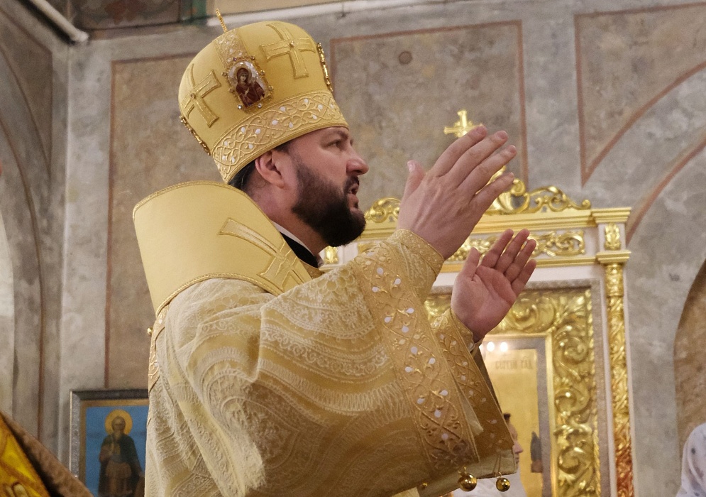 В Неделю 5-ю по Пятидесятнице митрополит Клинский Леонид совершил Литургию 