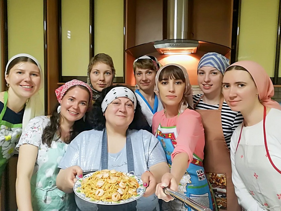 Прошёл первый очный бесплатный мастер-класс по греческой кухне