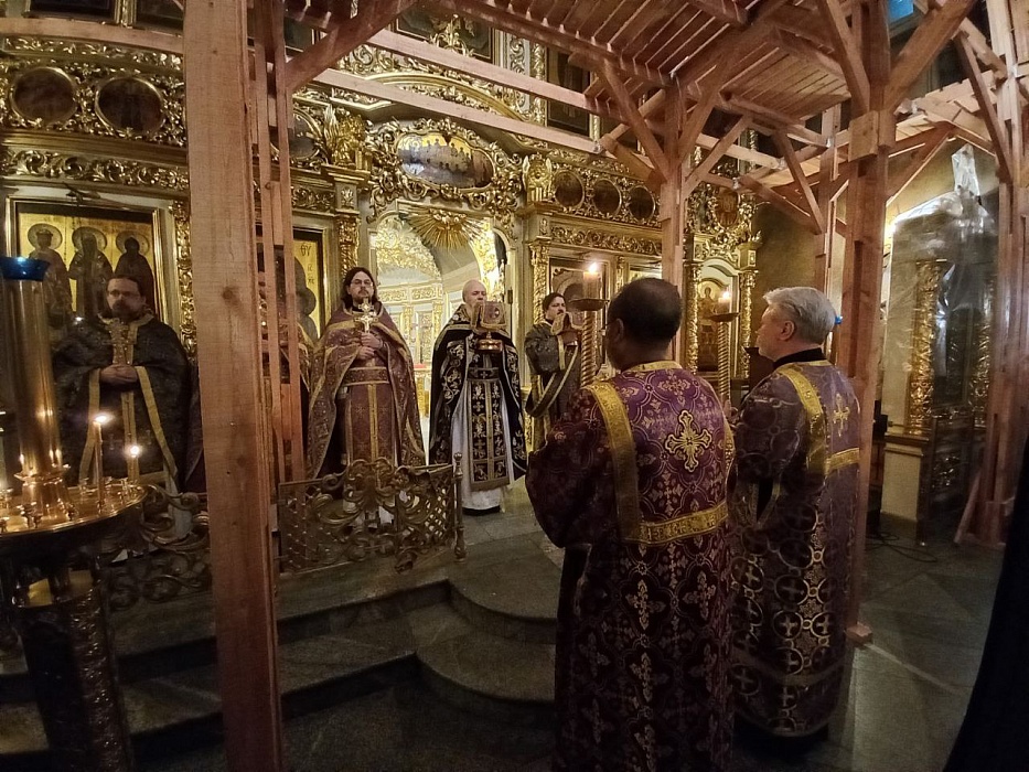 Воскресное богослужение в Неделю Торжества Православия